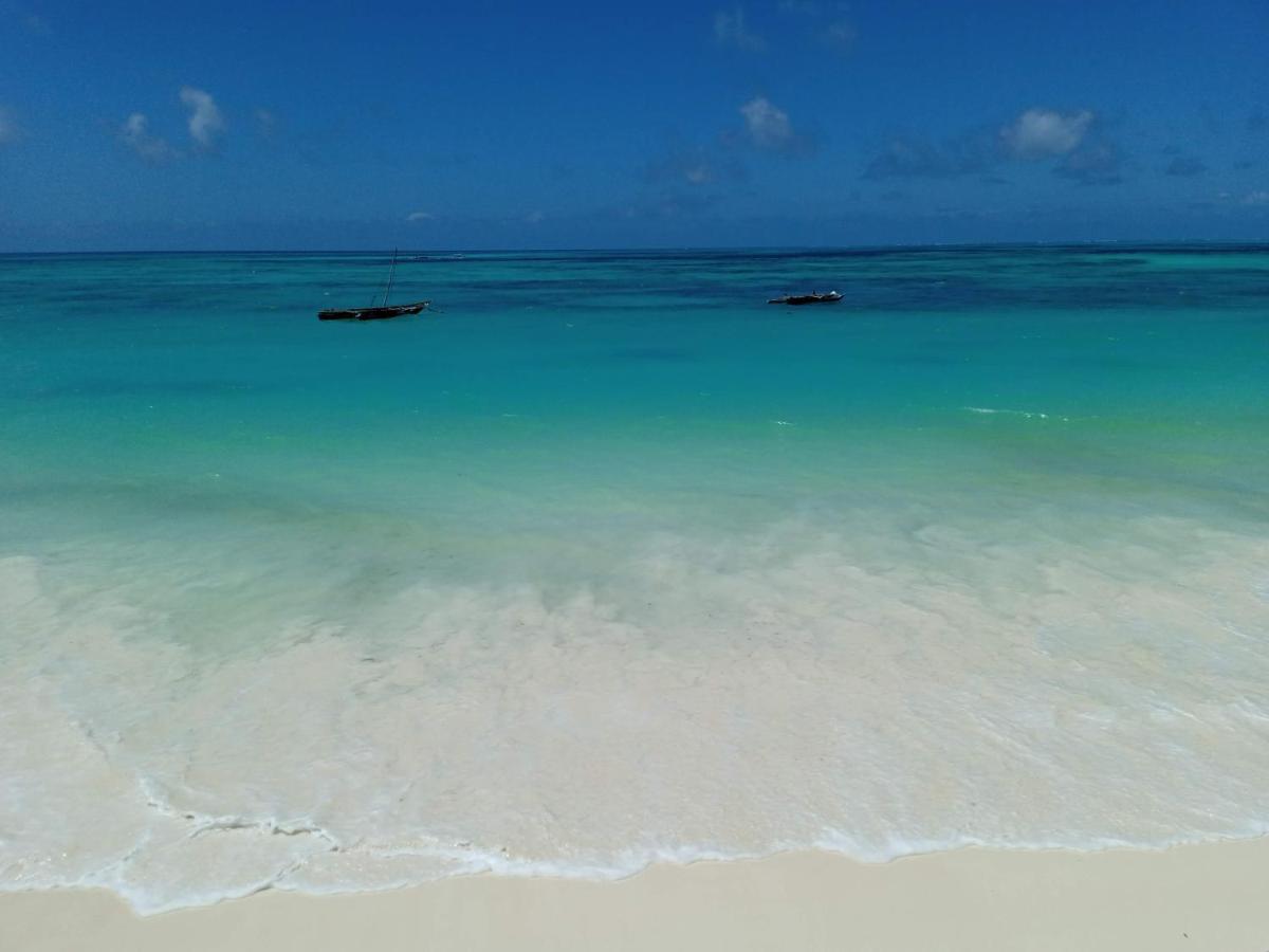 Beachfront Villa Ladha Ya Zanzibar Jambiani  Exterior foto