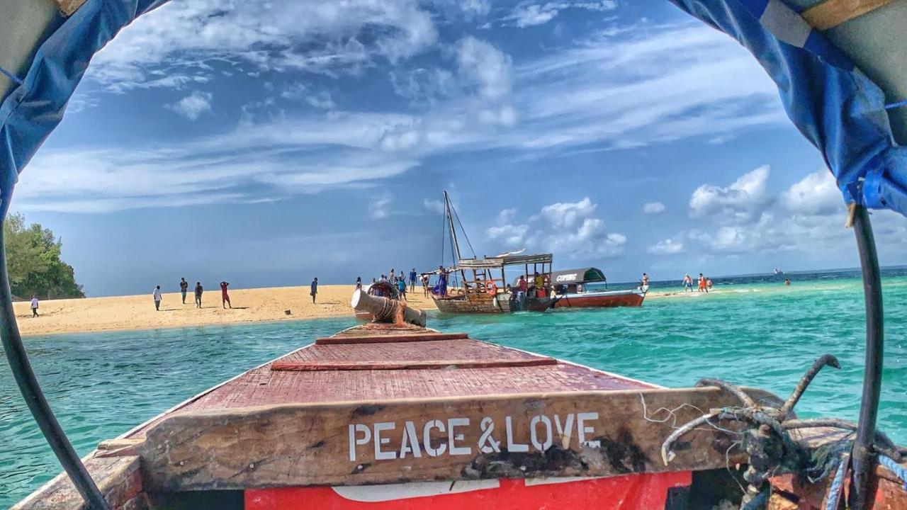 Beachfront Villa Ladha Ya Zanzibar Jambiani  Exterior foto