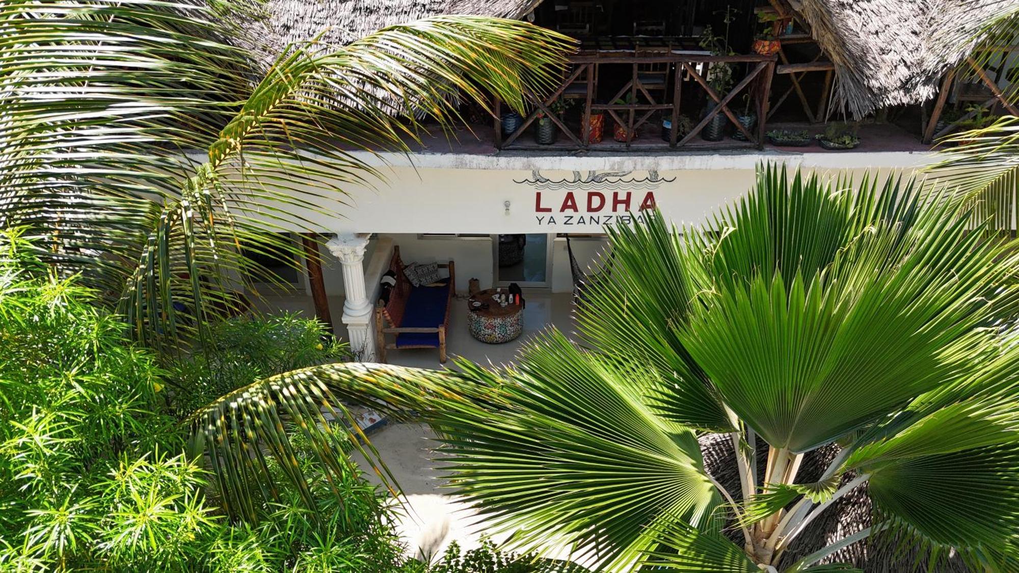 Beachfront Villa Ladha Ya Zanzibar Jambiani  Exterior foto